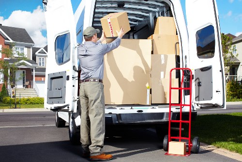 Small business delivery and transport service in Finsbury Park